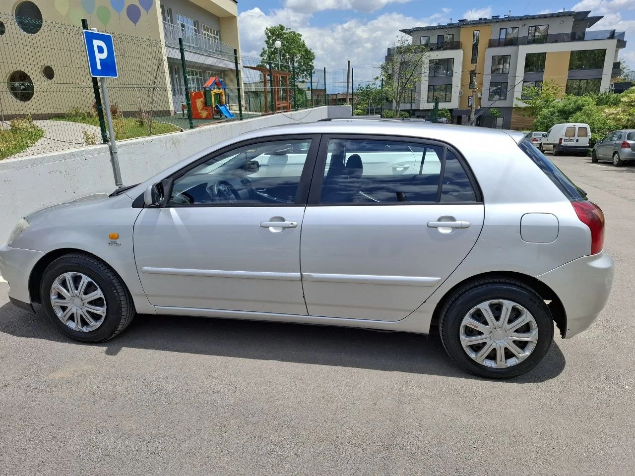 Toyota Corolla D4D, снимка 2 - Автомобили и джипове - 55810027