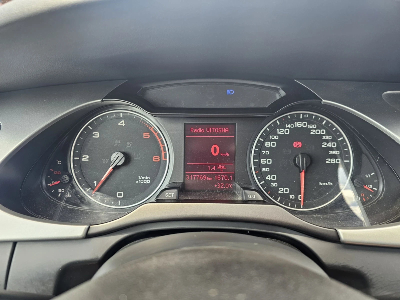 Audi A4, снимка 9 - Автомобили и джипове - 55940582