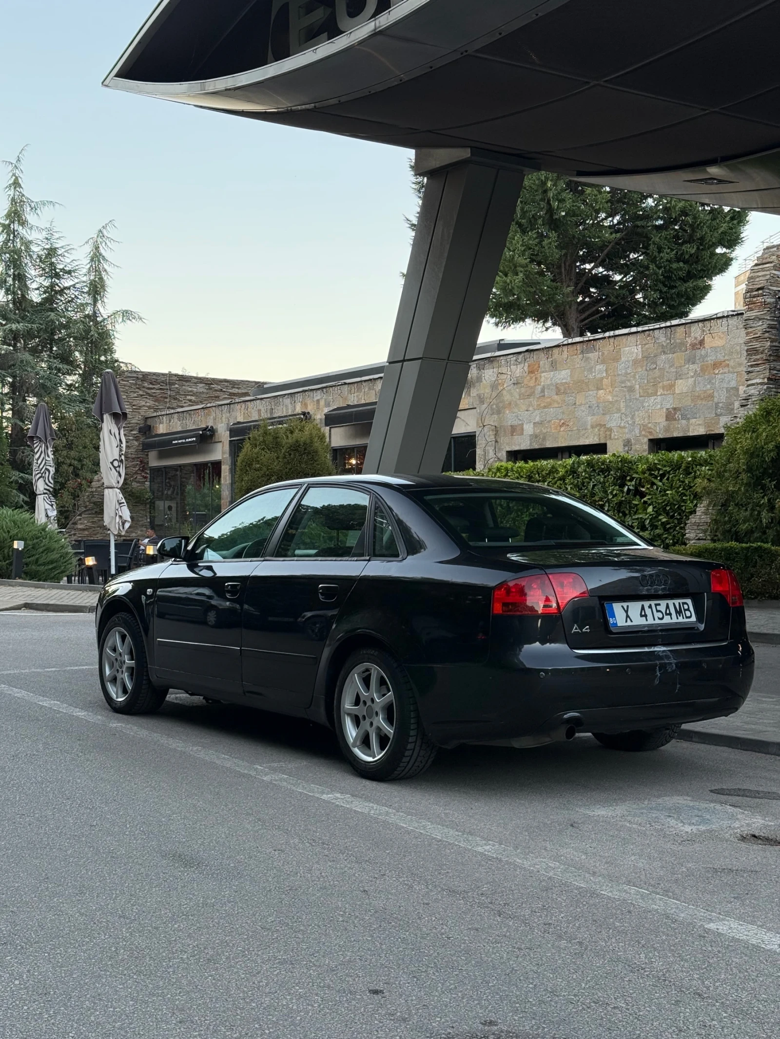 Audi A4 1.6, снимка 7 - Автомобили и джипове - 56018456
