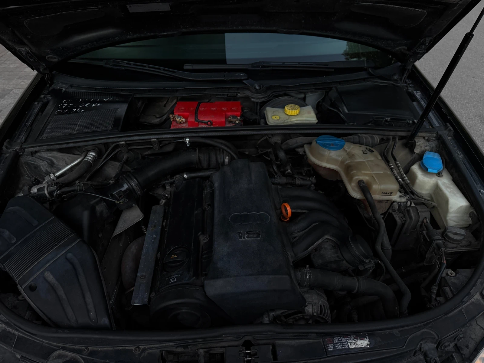 Audi A4 1.6, снимка 12 - Автомобили и джипове - 56018456