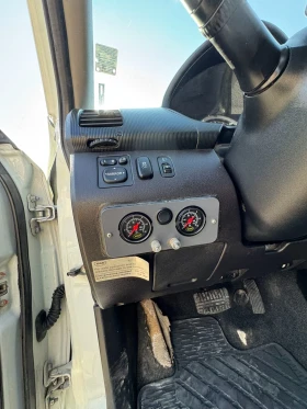 Mitsubishi L200 Бордови , снимка 7