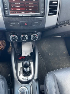 Mitsubishi Outlander 2.2 4x4 FULLАвтоматик/Нави/Камера/Кожа/Ксенон  - 8999 € / 17600.51 лв. - 39273970 12