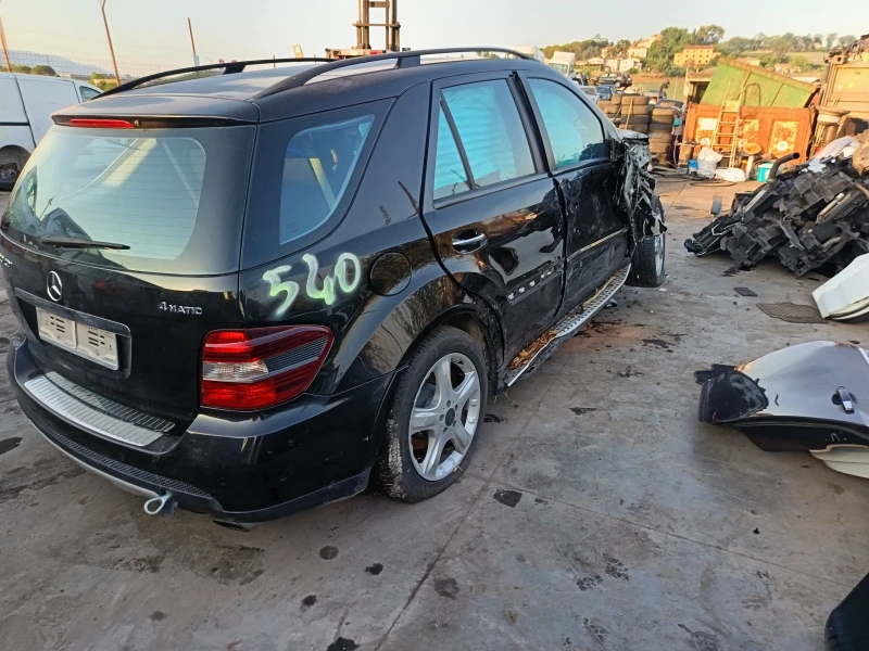 Mercedes-Benz ML 320 320cdi, снимка 4 - Автомобили и джипове - 51041412