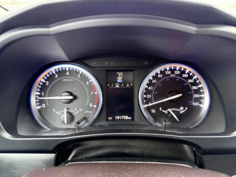 Toyota Highlander * XLE* AWD* CARFAX* , снимка 16 - Автомобили и джипове - 53028916