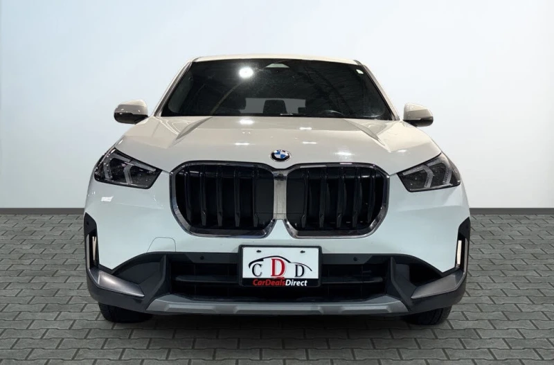 BMW X1 xDrive* АвтоКредит* (ЦЕНА ДО БГ), снимка 2 - Автомобили и джипове - 53193814