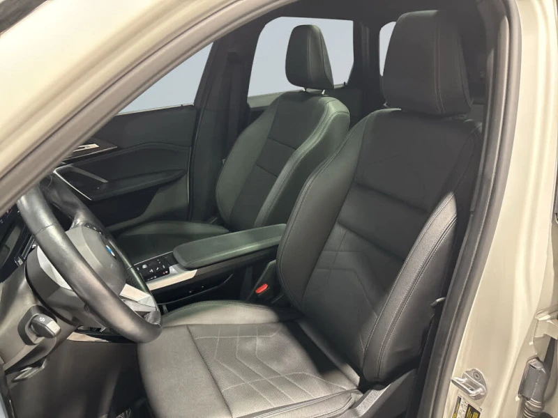 BMW X1 xDrive* АвтоКредит* (ЦЕНА ДО БГ), снимка 7 - Автомобили и джипове - 53193814