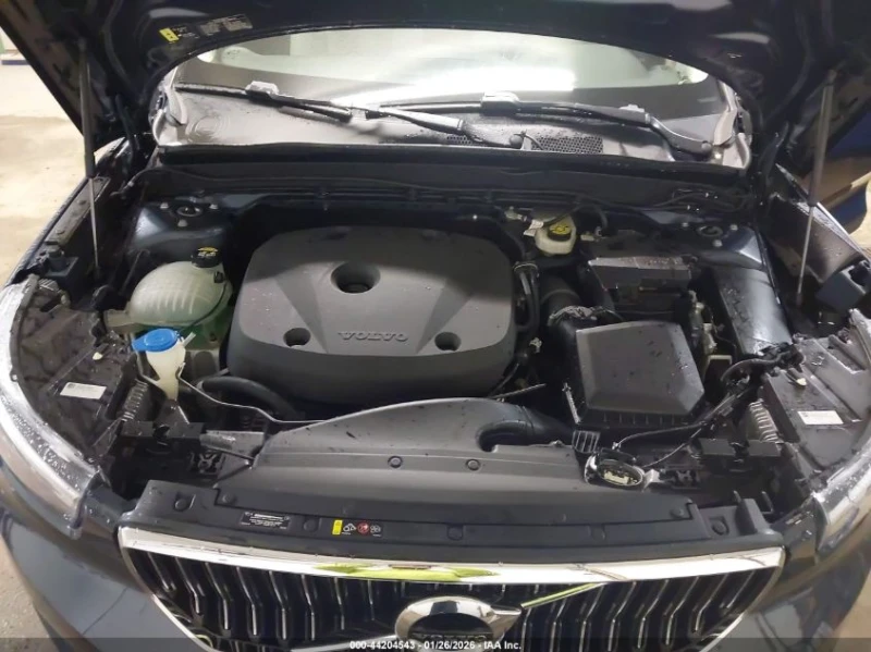 Volvo XC40 2l T5 Inscription, снимка 10 - Автомобили и джипове - 53502181