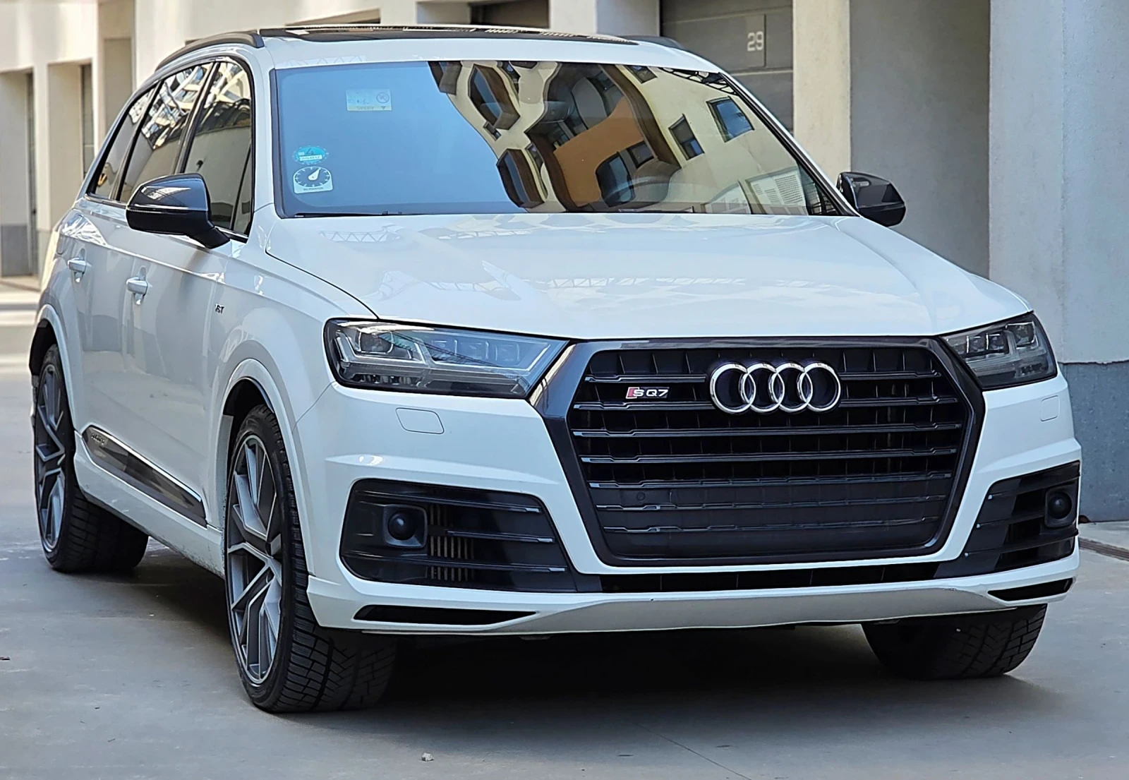 Audi SQ7 Audi SQ7 CERAMIC* 6+ 1* PANO* DIGITAL* BOSE* ASSIS - изображение 8