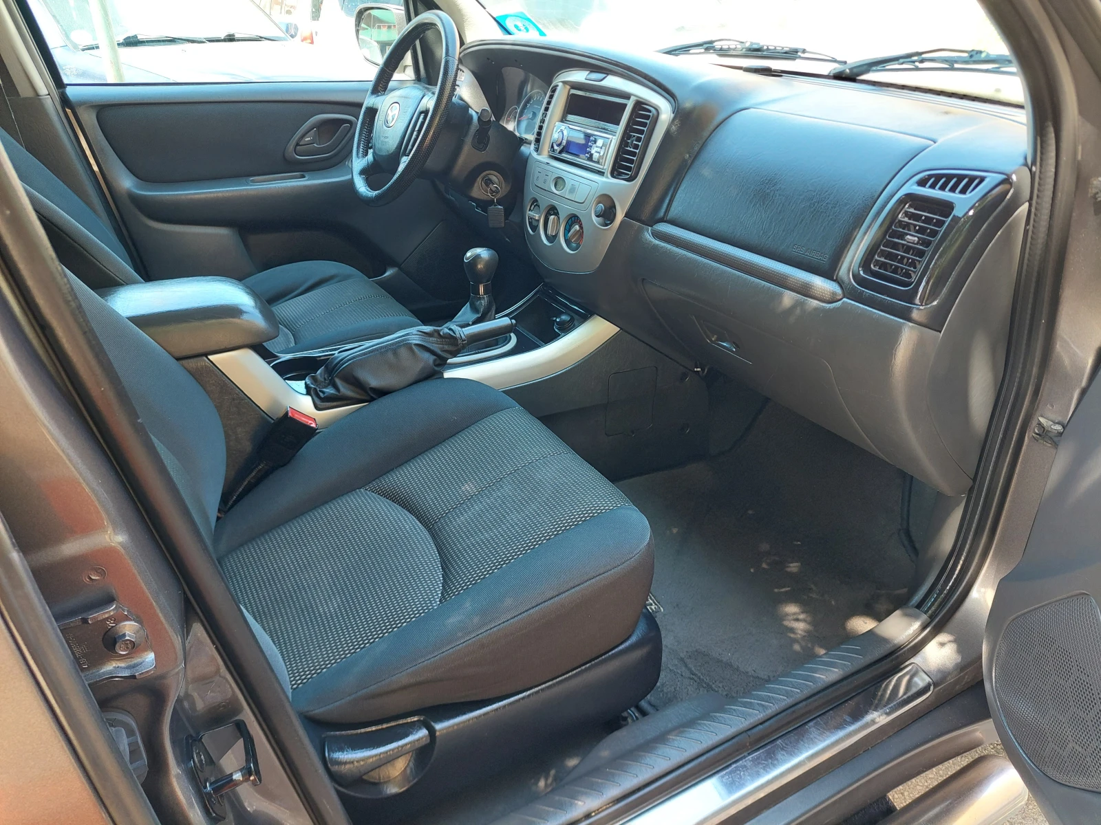 Mazda Tribute ТОП СЪСТОЯНИЕ - изображение 8