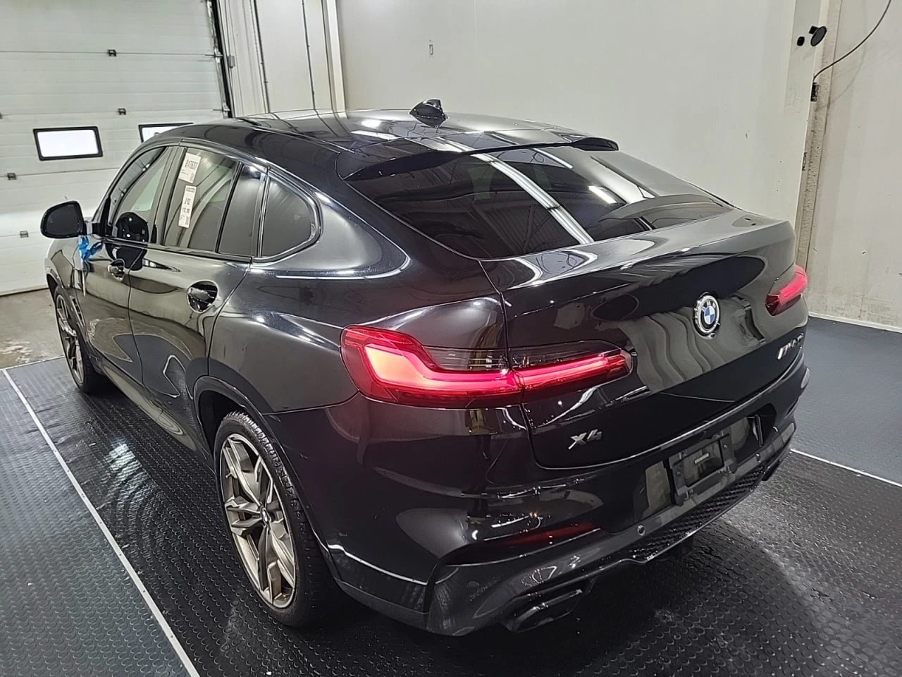 BMW X4 * АВТО КРЕДИТ* ЦЕНА ДО БГ * CARFAX *  - изображение 3