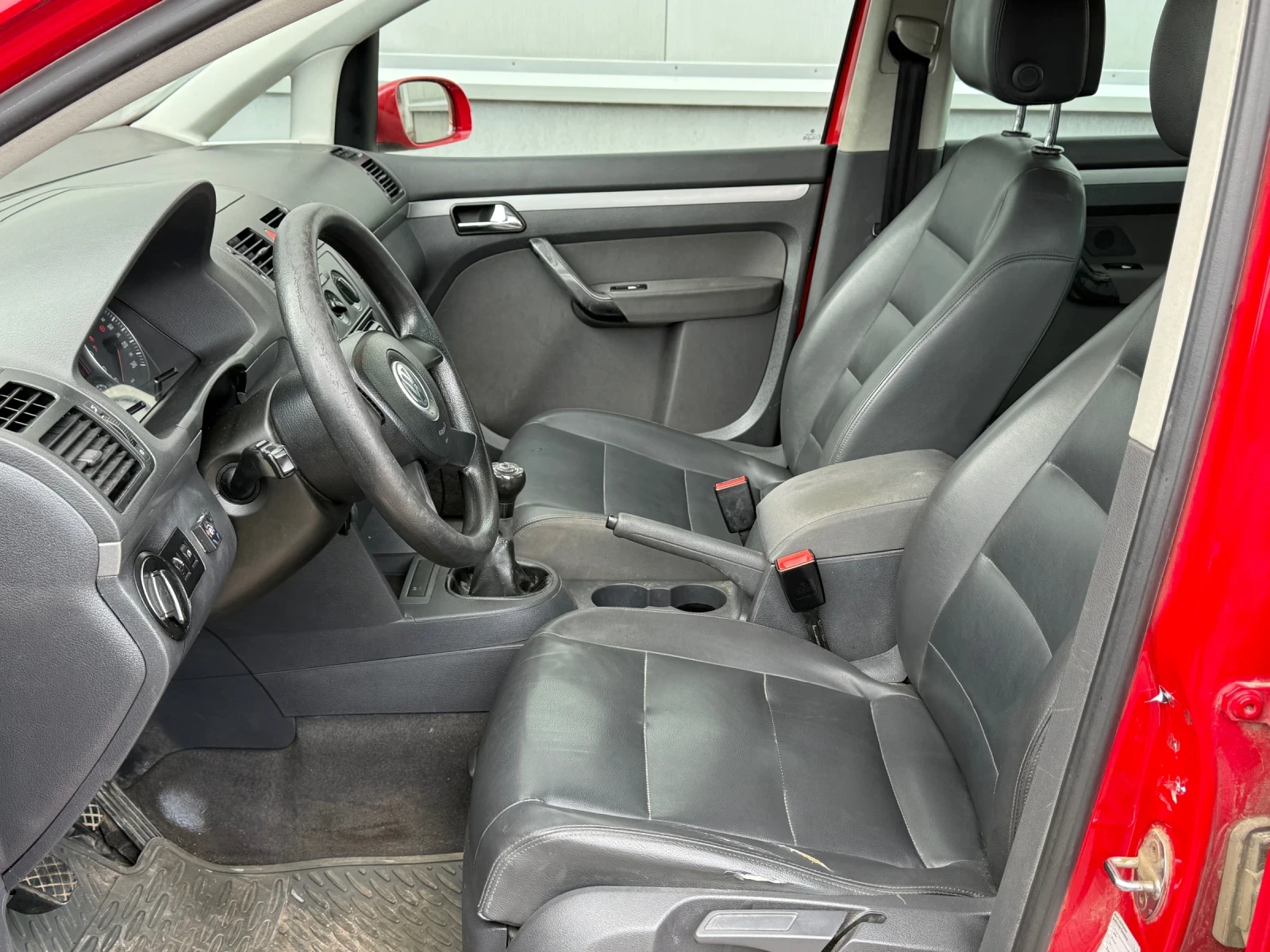 VW Tayron 1.6   | Mobile.bg   9