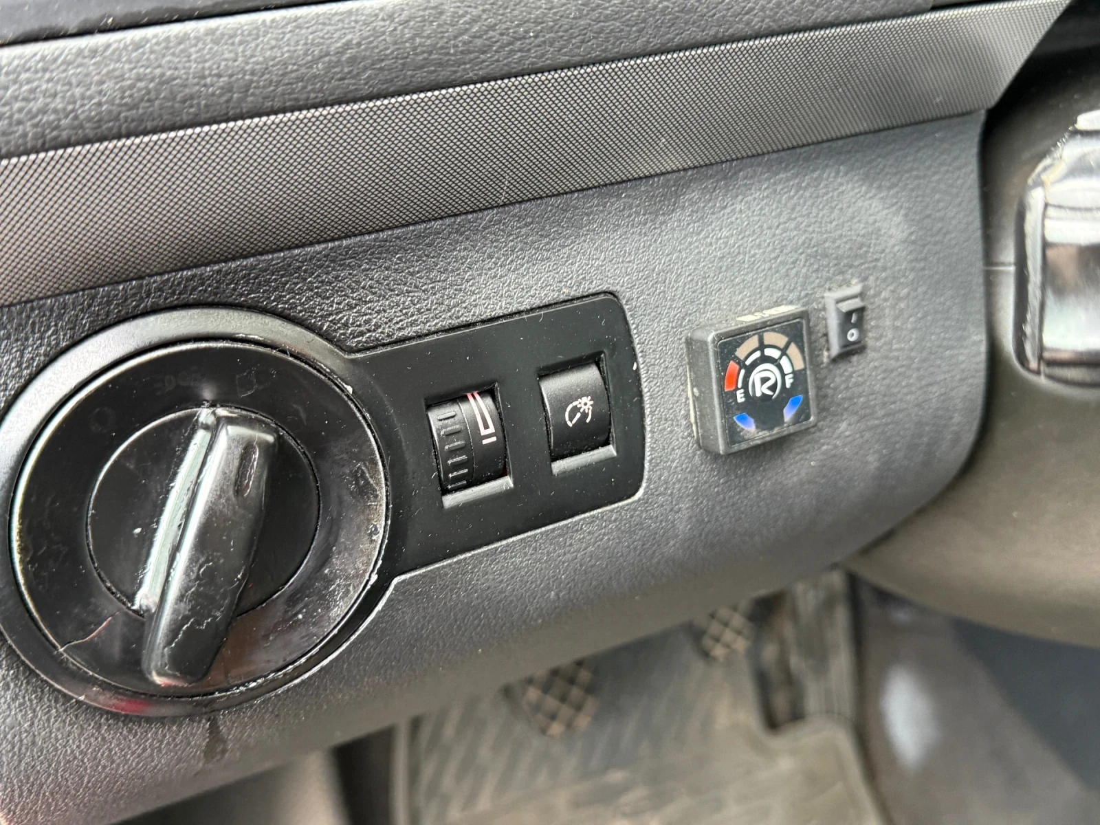 VW Tayron 1.6   | Mobile.bg   7