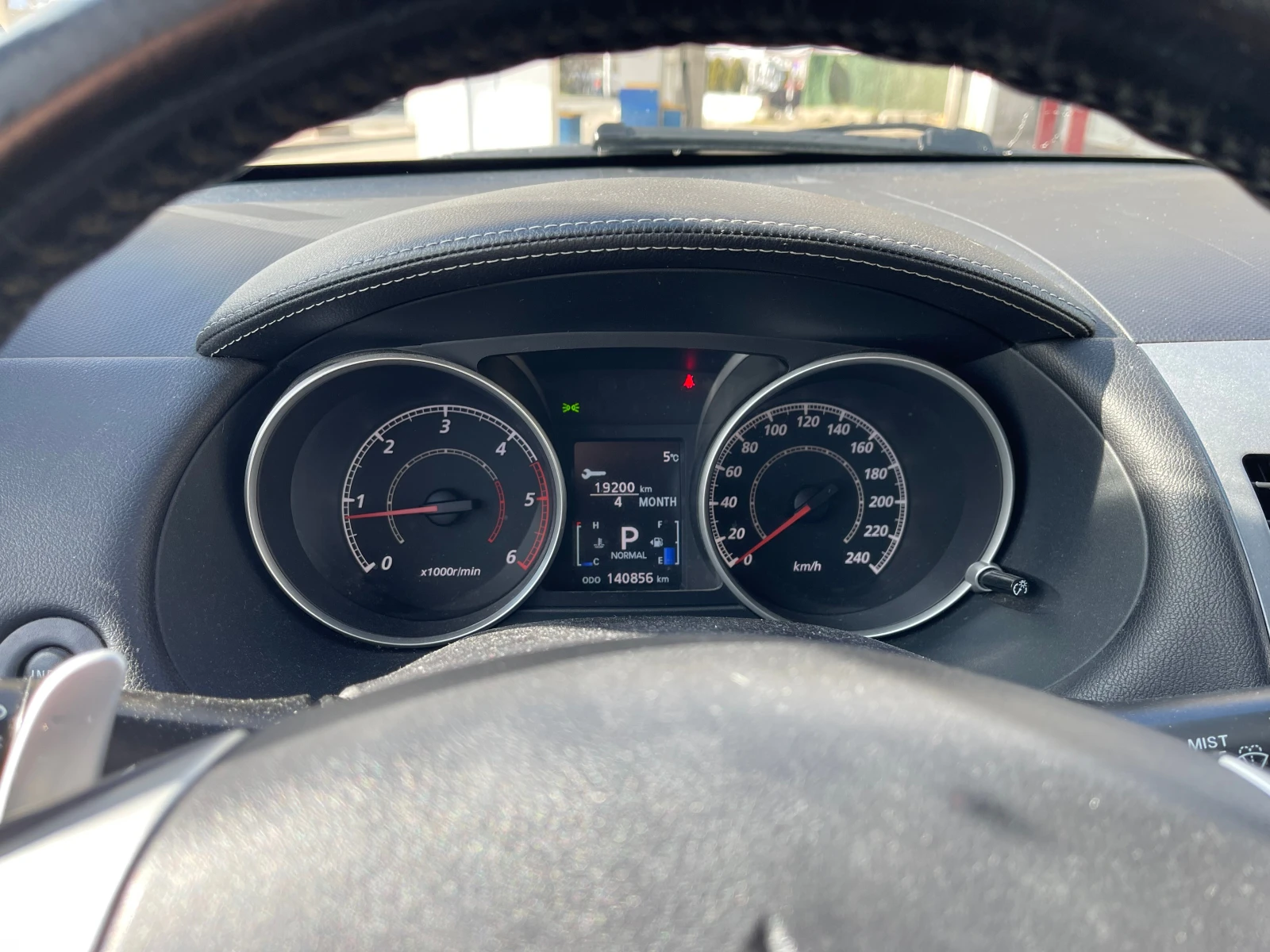 Mitsubishi Outlander 2.2 4x4 FULLАвтоматик/Нави/Камера/Кожа/Ксенон  - изображение 9