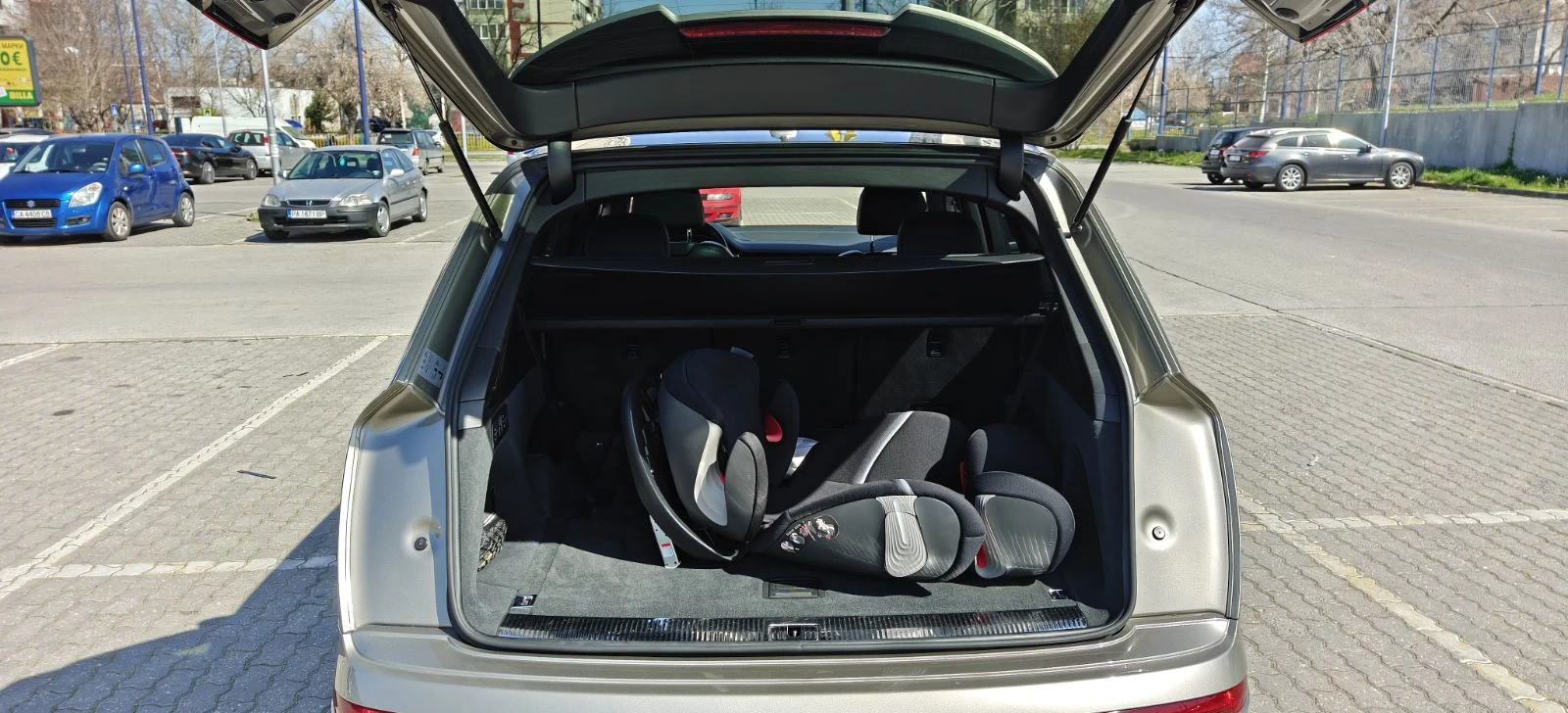 Audi SQ7 6+ 1/NIGHT VISON, HEAD UP, 360, снимка 5 - Автомобили и джипове - 53900721