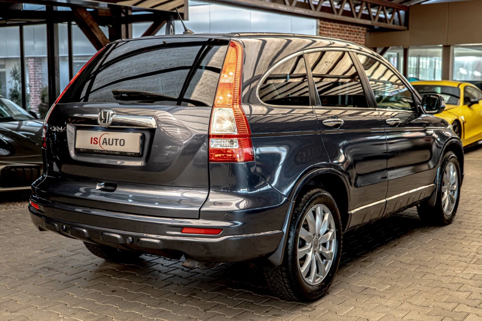 Honda Cr-v 2.2i-DTEC/Камера/Панорама/Подгрев/Кожа/ACC/PDC/4WD, снимка 6 - Автомобили и джипове - 54896939