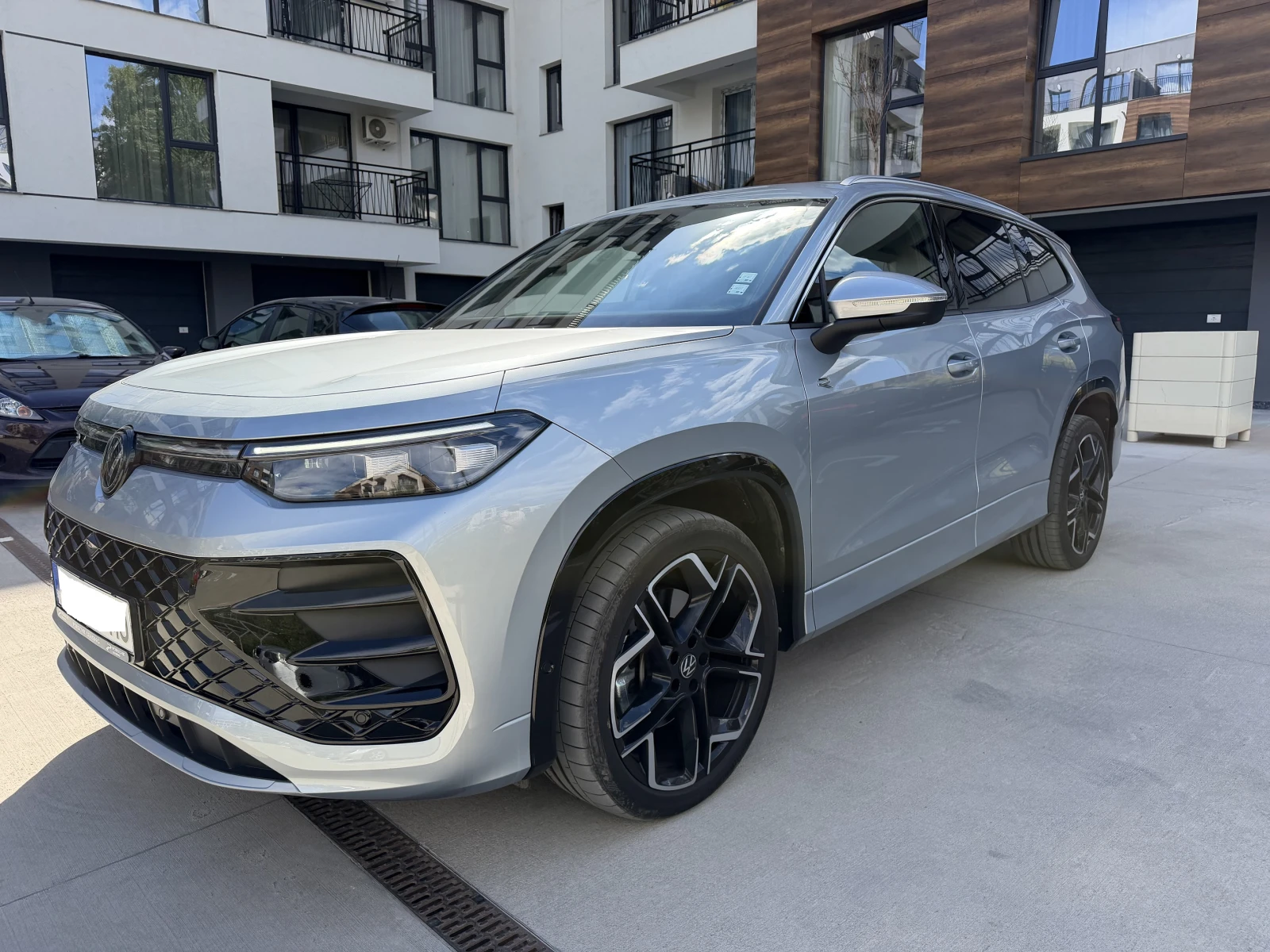 VW Tayron 2.0 TSI, R-Line