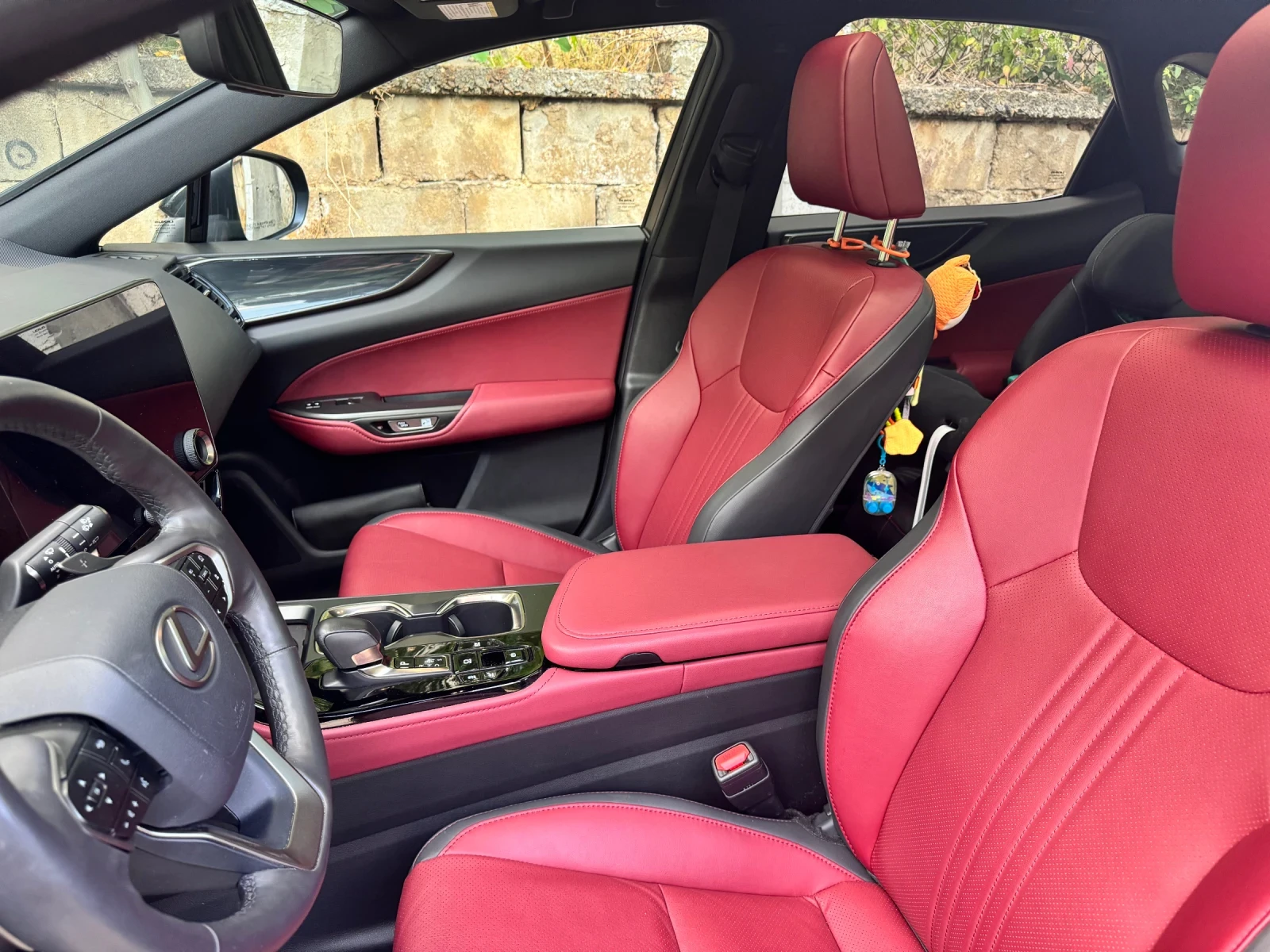 Lexus NX 350h, снимка 12 - Автомобили и джипове - 56032131