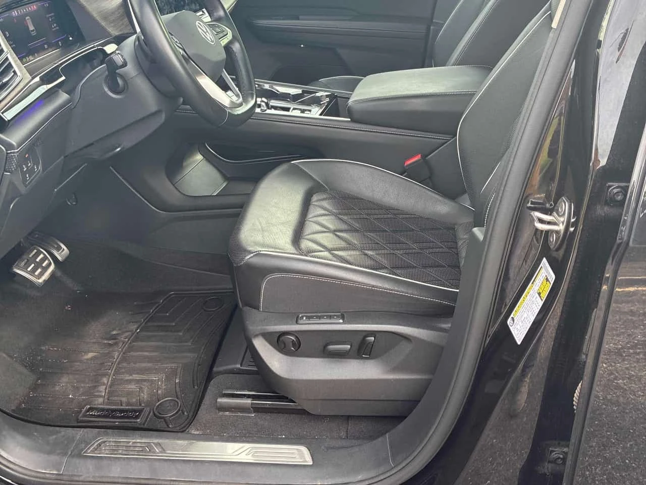 VW Atlas * Execline * CARFAX * , снимка 13 - Автомобили и джипове - 56256326