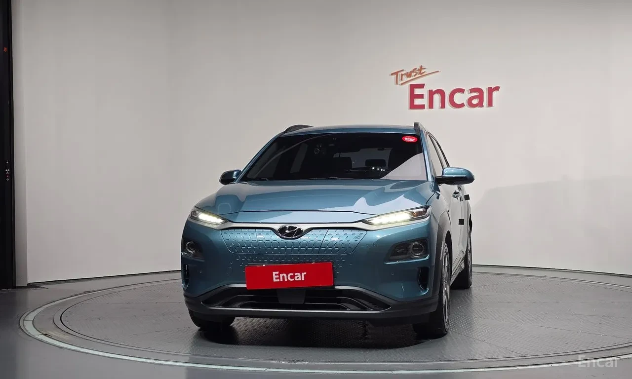 Hyundai Kona Long Range - 67 kWh | Термопомпа | FULL Екстри, снимка 2 - Автомобили и джипове - 56314798