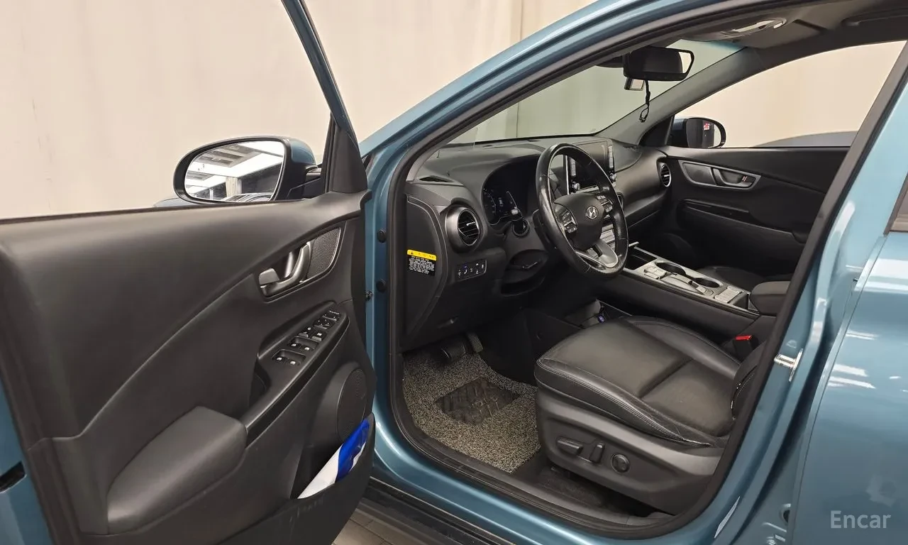 Hyundai Kona Long Range - 67 kWh | Термопомпа | FULL Екстри, снимка 6 - Автомобили и джипове - 56314798