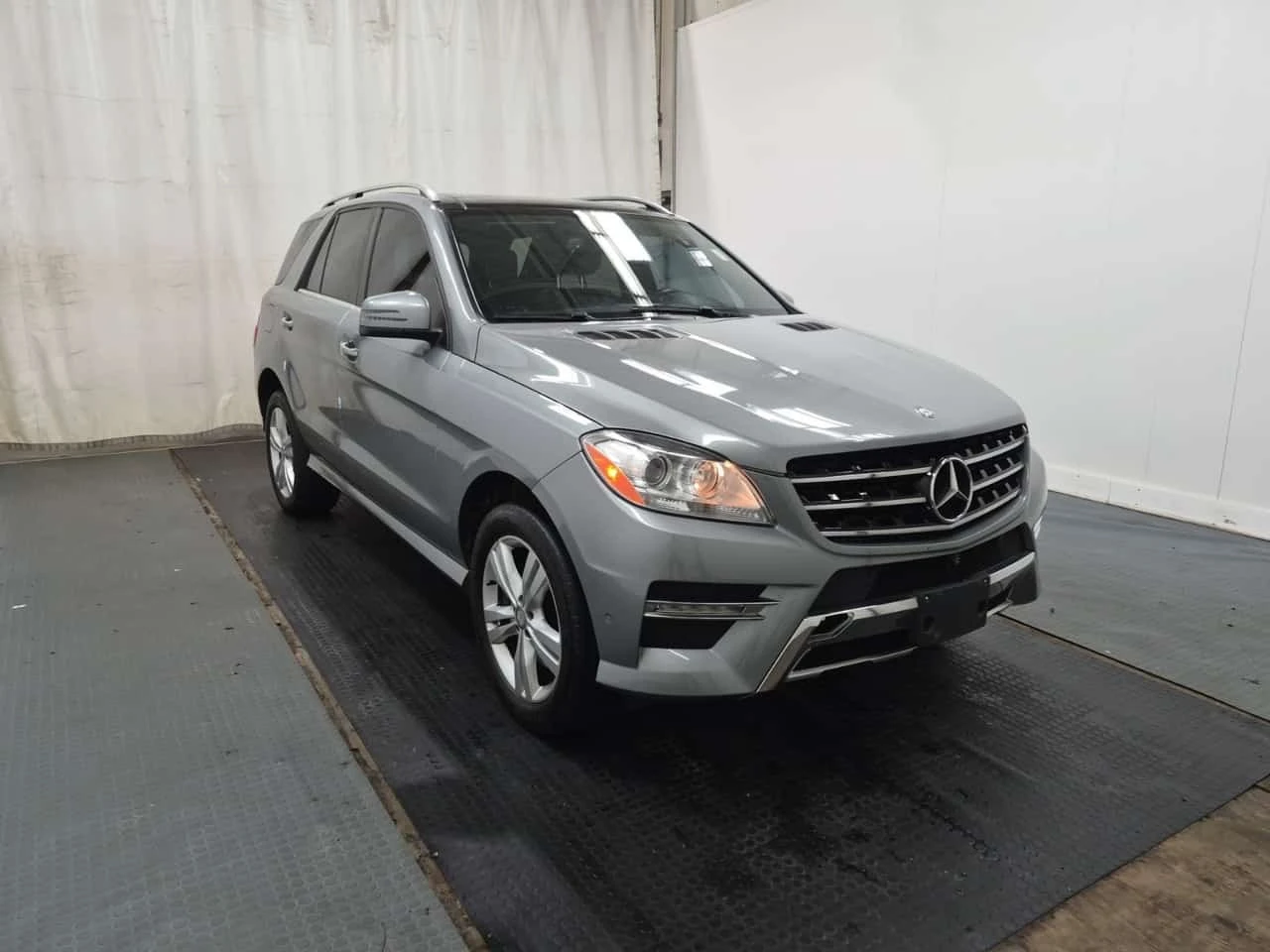 Mercedes-Benz ML 350 * 4matic 4dr Bluetec * CARFAX * ���������� | Mobile.bg � ����������� 5