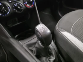 Peugeot 208 1.6 HDI | 100hp | EU6 | Напълно обслужена , снимка 11
