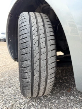 Toyota Yaris 1.0 | 168 806 км., снимка 14