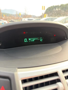 Toyota Yaris 1.0 | 168 806 км., снимка 12