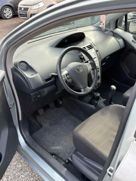 Toyota Yaris 1.0 | 168 806 км., снимка 7