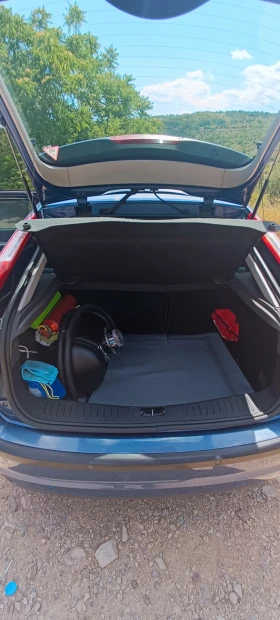 Ford Focus  1.6 (115 .)  | Mobile.bg    13