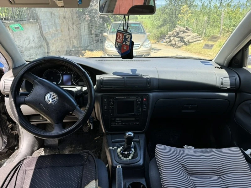 VW Passat, снимка 15 - Автомобили и джипове - 46562853