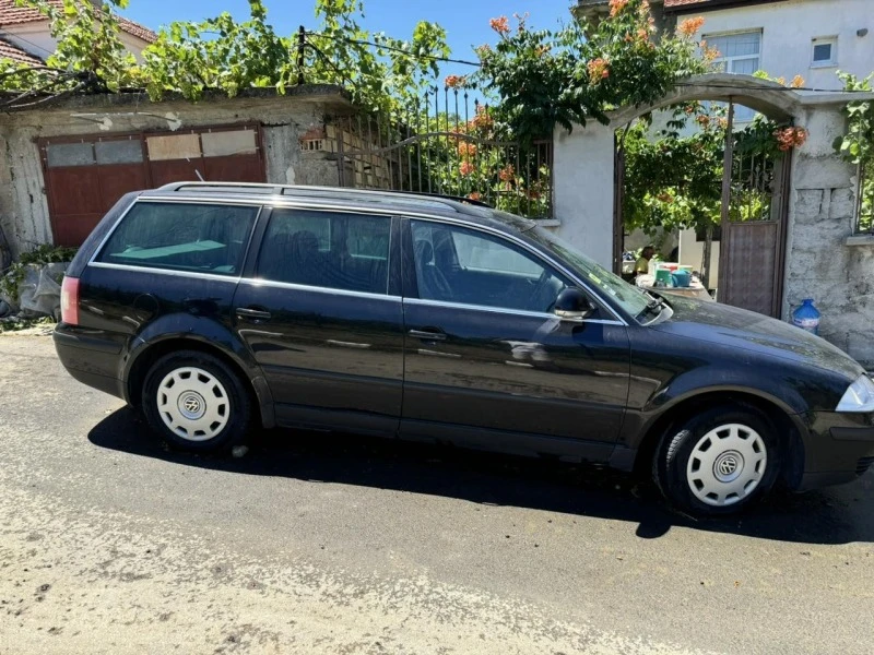 VW Passat, снимка 6 - Автомобили и джипове - 46562853