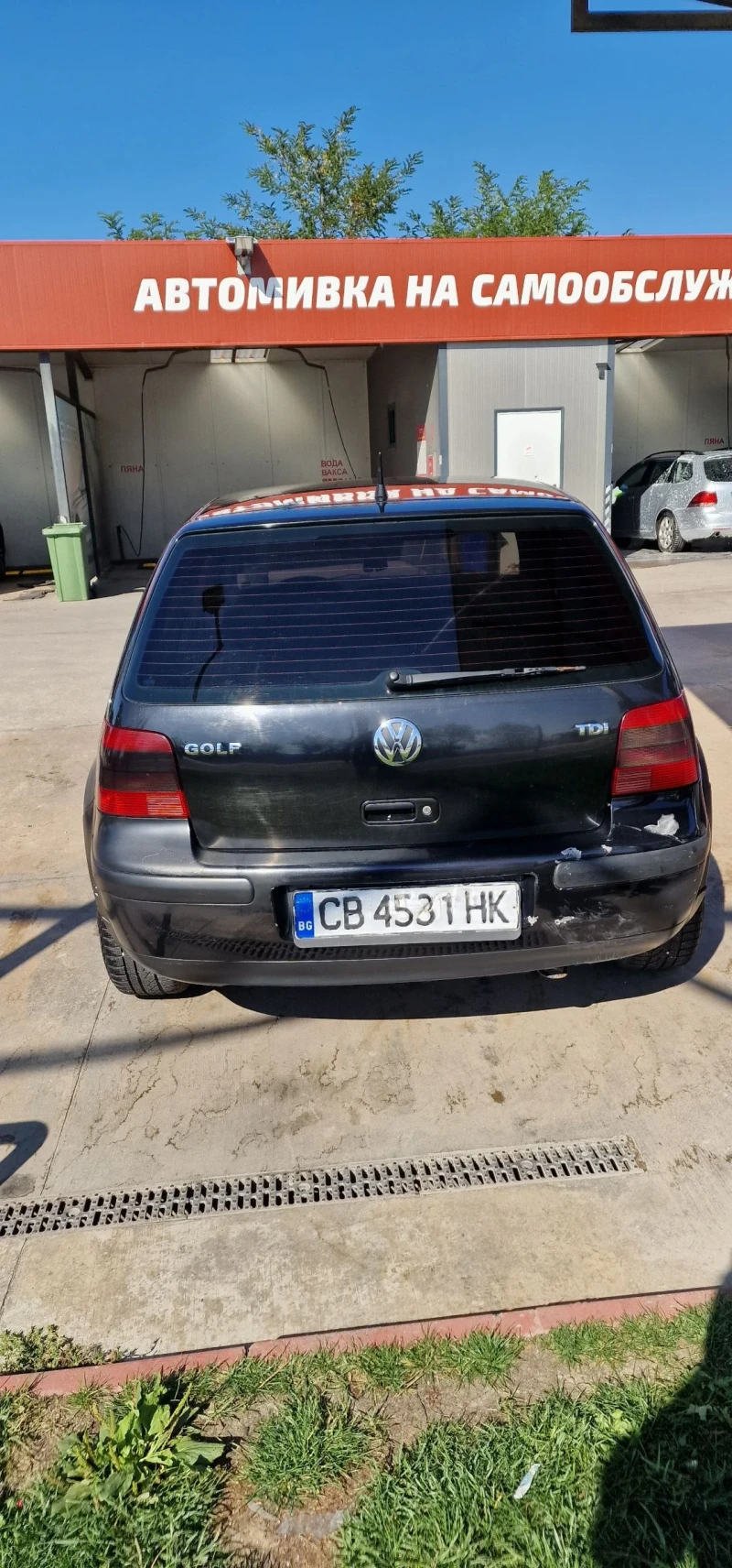 VW Golf 1.9tdi, снимка 6 - Автомобили и джипове - 47331282