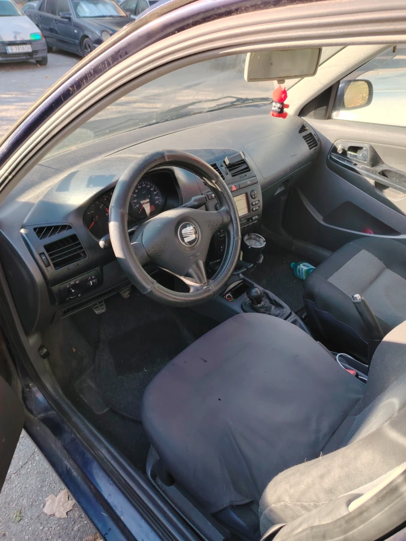 Seat Ibiza, снимка 7 - Автомобили и джипове - 47873865