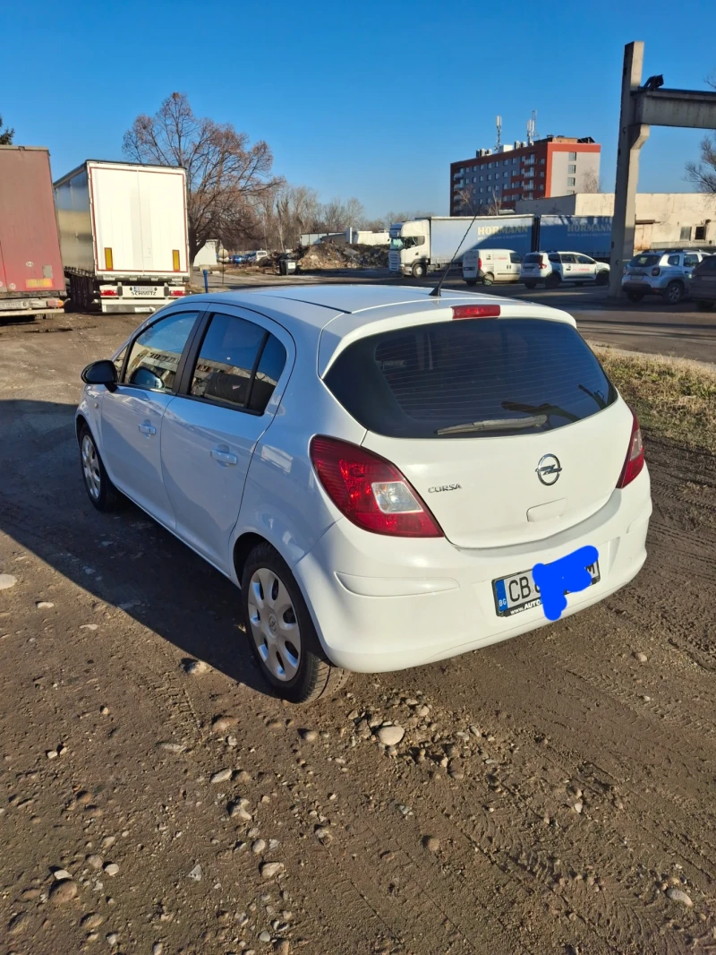 Opel Corsa, снимка 3 - Автомобили и джипове - 48971140