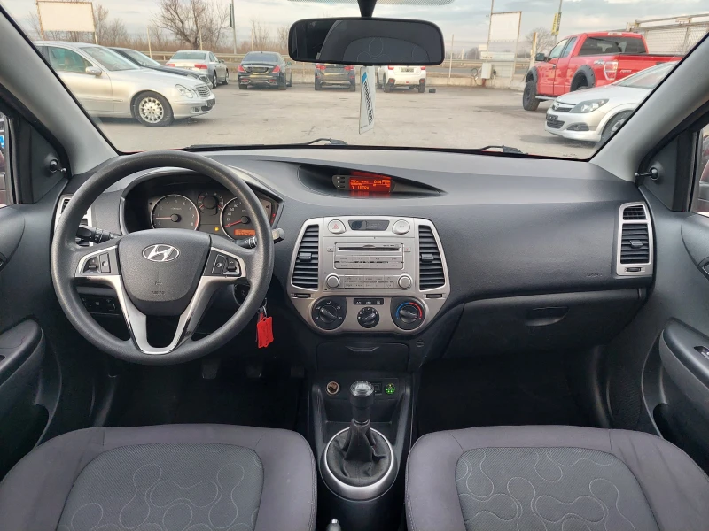 Hyundai I20 1.3i ГАЗ КЛИМА, снимка 12 - Автомобили и джипове - 48901032