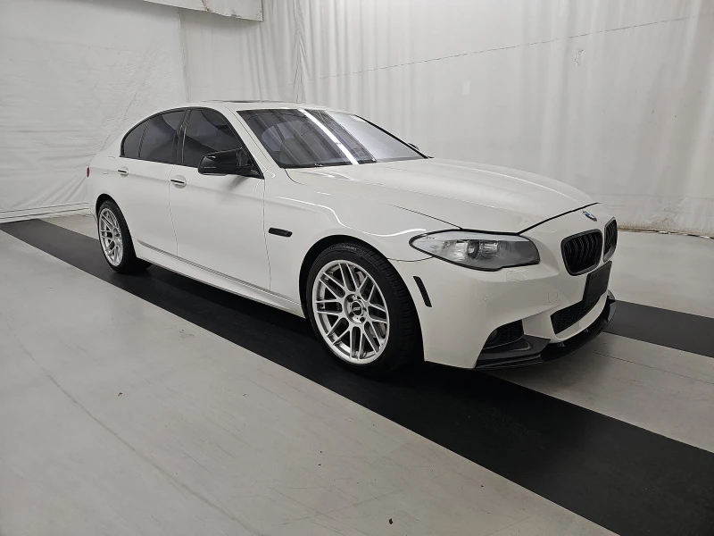 BMW 535 xDRIVE* M-PACK* 360 подгреви* HEADUP, снимка 3 - Автомобили и джипове - 48999645