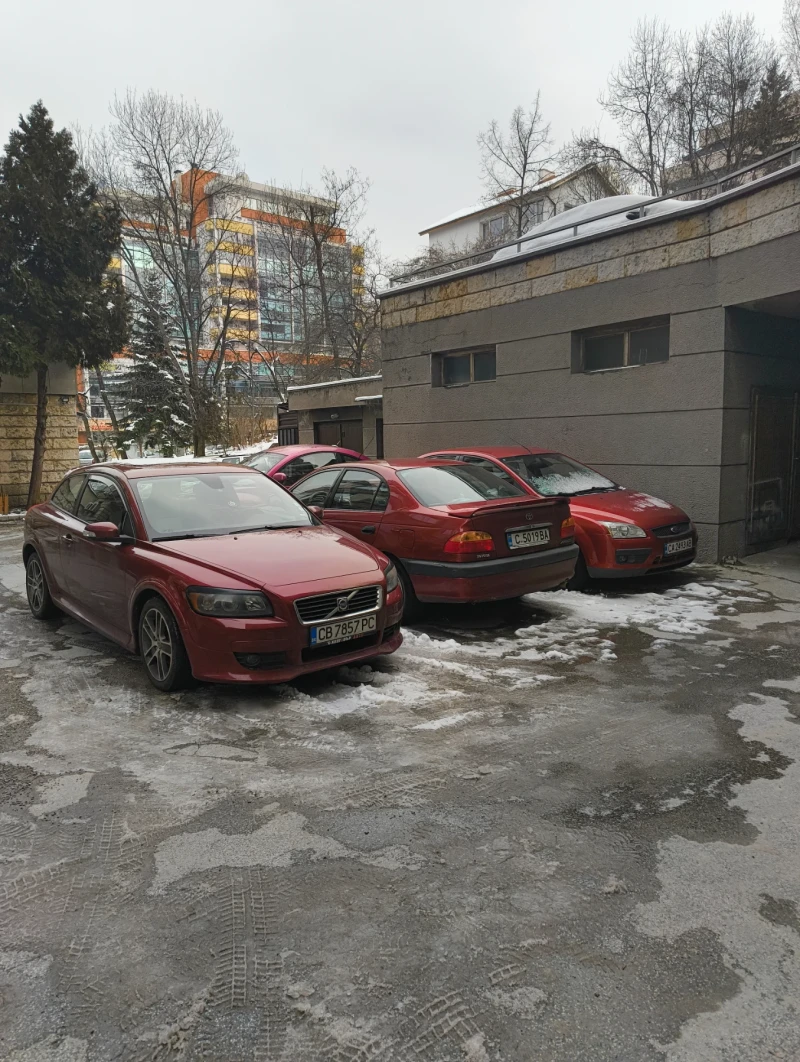 Volvo C30 2.0 бензин, снимка 2 - Автомобили и джипове - 49270133