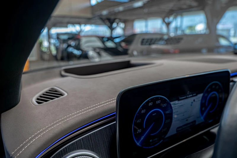 Mercedes-Benz EQS 450+ /Burmester/Подгрев/AirMatic/Virtual/AmbientPl, снимка 11 - Автомобили и джипове - 50339720