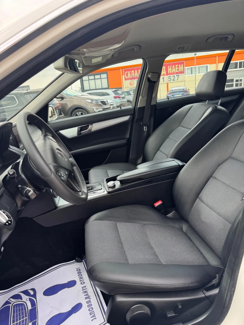 Mercedes-Benz C 220 * TOP* NAVI* , снимка 10 - Автомобили и джипове - 51184758