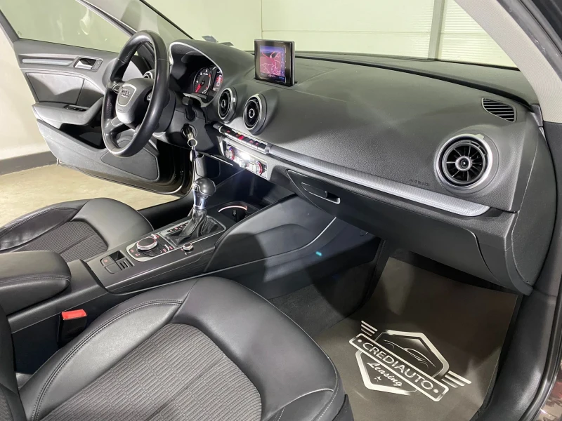 Audi A3 Sportback , снимка 9 - Автомобили и джипове - 51363782