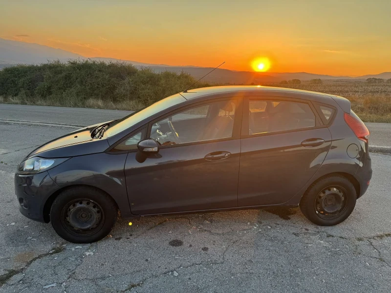 Ford Fiesta, снимка 4 - Автомобили и джипове - 51574343