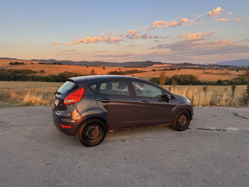 Ford Fiesta, снимка 3 - Автомобили и джипове - 51574343