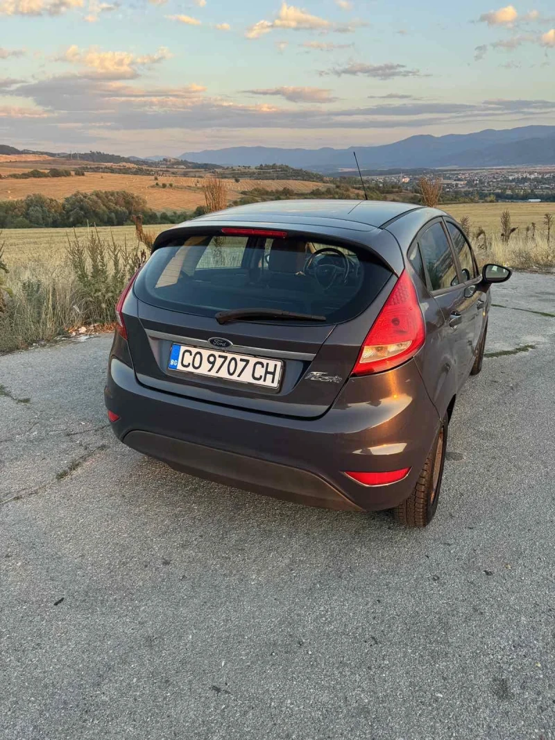 Ford Fiesta, снимка 5 - Автомобили и джипове - 51574343