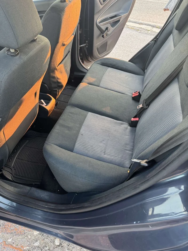 Ford Fiesta, снимка 7 - Автомобили и джипове - 51574343