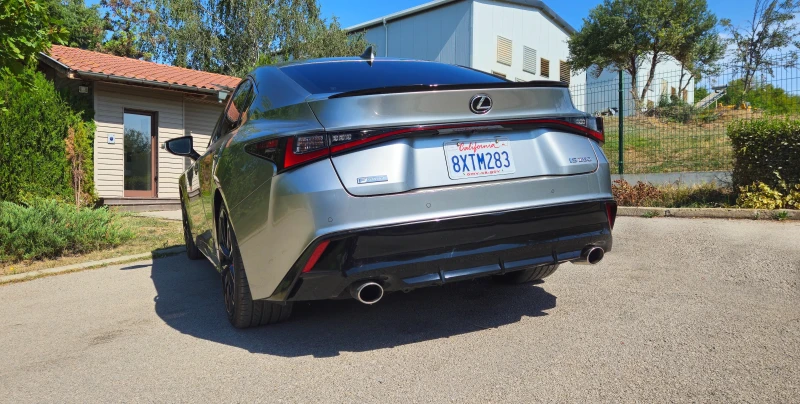 Lexus IS 350 F-SPORT; RWD; 3500cc V6; 311hp, снимка 6 - Автомобили и джипове - 51889317