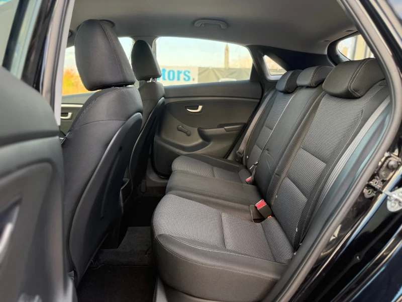 Hyundai I30 1.4i 101кс ГЕРМАНИЯ, снимка 10 - Автомобили и джипове - 52505163