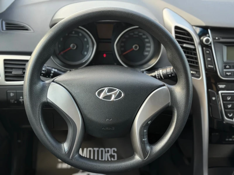 Hyundai I30 1.4i 101кс ГЕРМАНИЯ, снимка 8 - Автомобили и джипове - 52505163