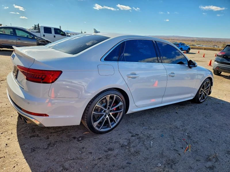 Audi S4 3.0L 6 All wheel drive - изображение 5