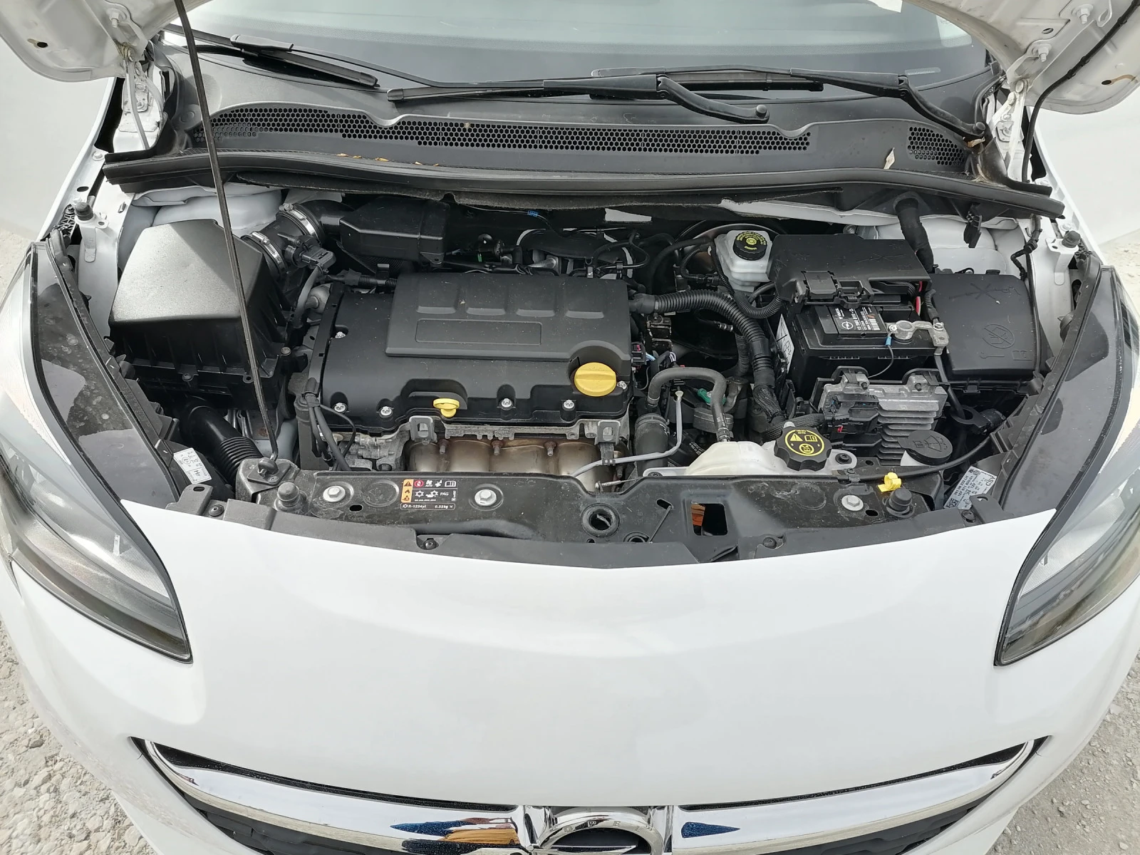 Opel Corsa Нов внос Бензин 46000 км  | Mobile.bg — изображение 16